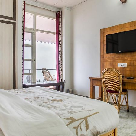 Kasauli Edge Apt With Balcony Kültér fotó
