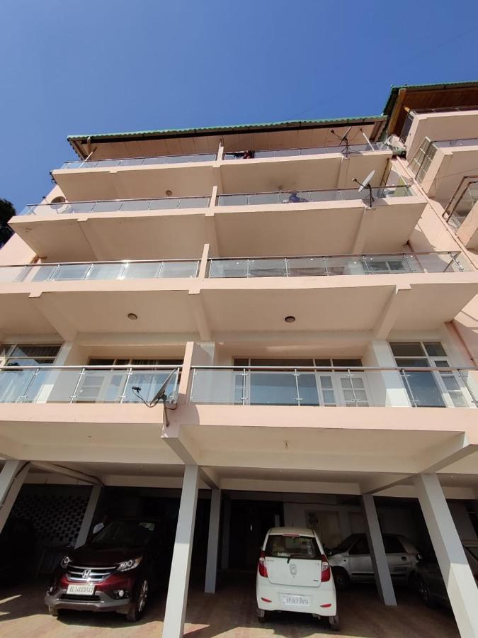 Kasauli Edge Apt With Balcony Kültér fotó