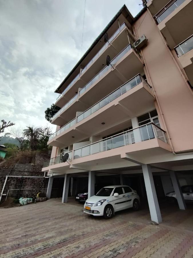 Kasauli Edge Apt With Balcony Kültér fotó