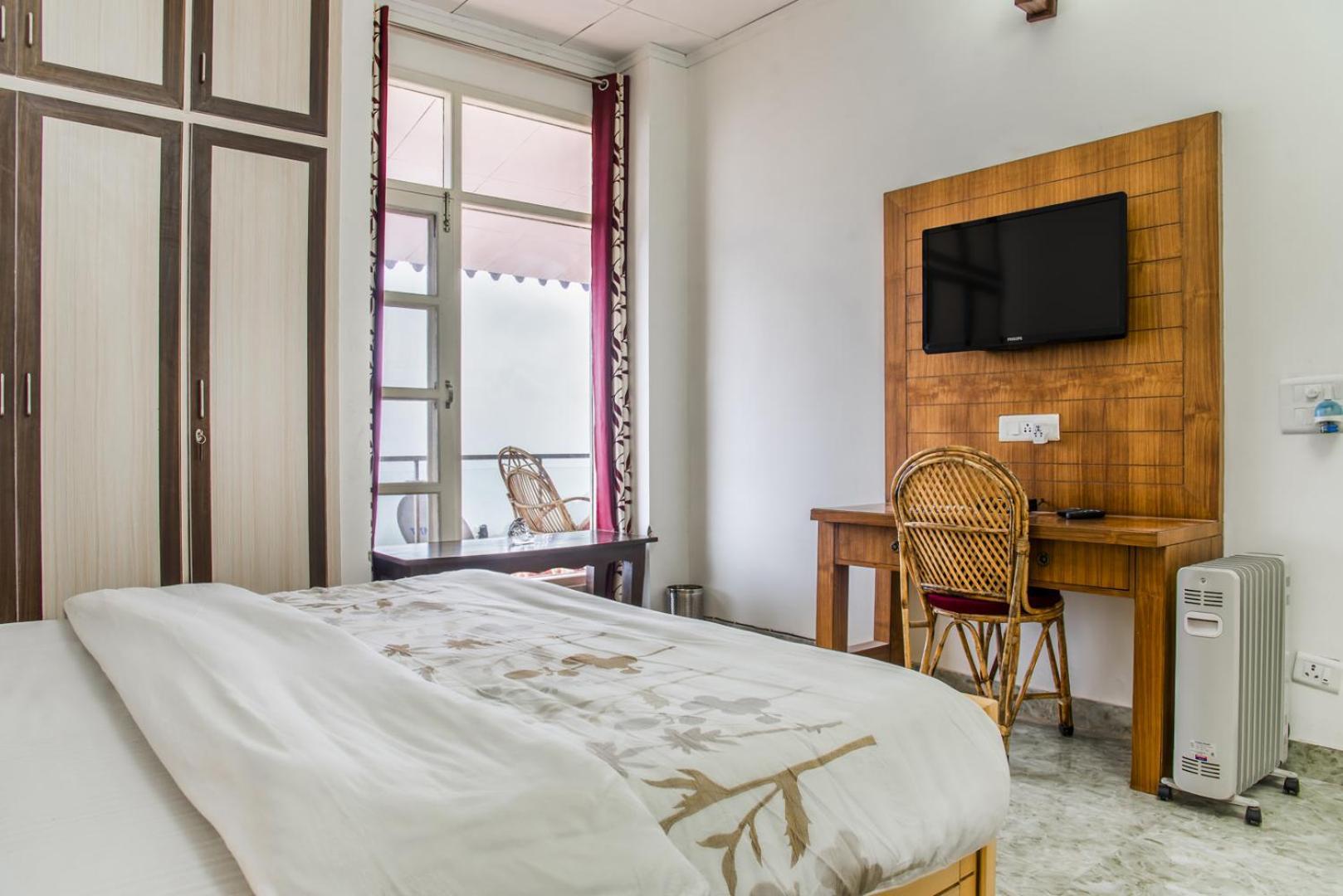Kasauli Edge Apt With Balcony Kültér fotó