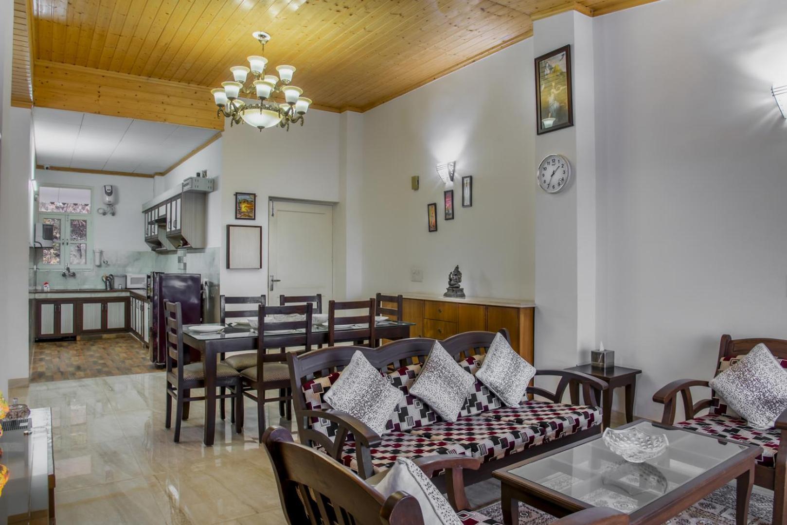Kasauli Edge Apt With Balcony Kültér fotó