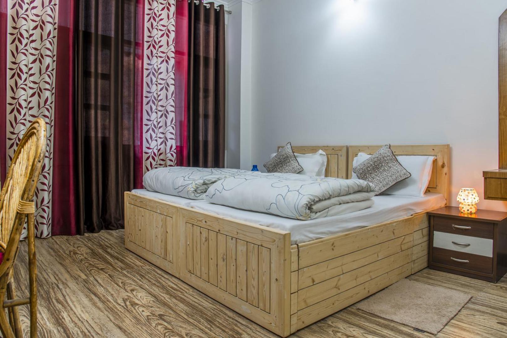 Kasauli Edge Apt With Balcony Kültér fotó